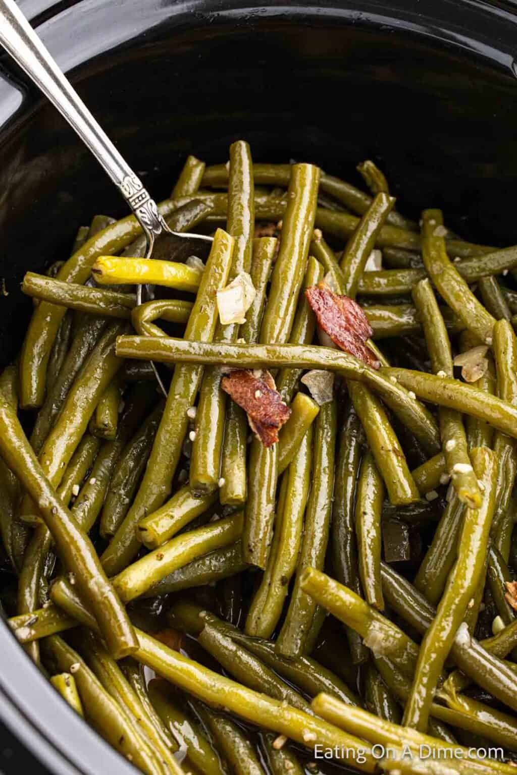 Crock Pot Green Beans - Eating on a Dime