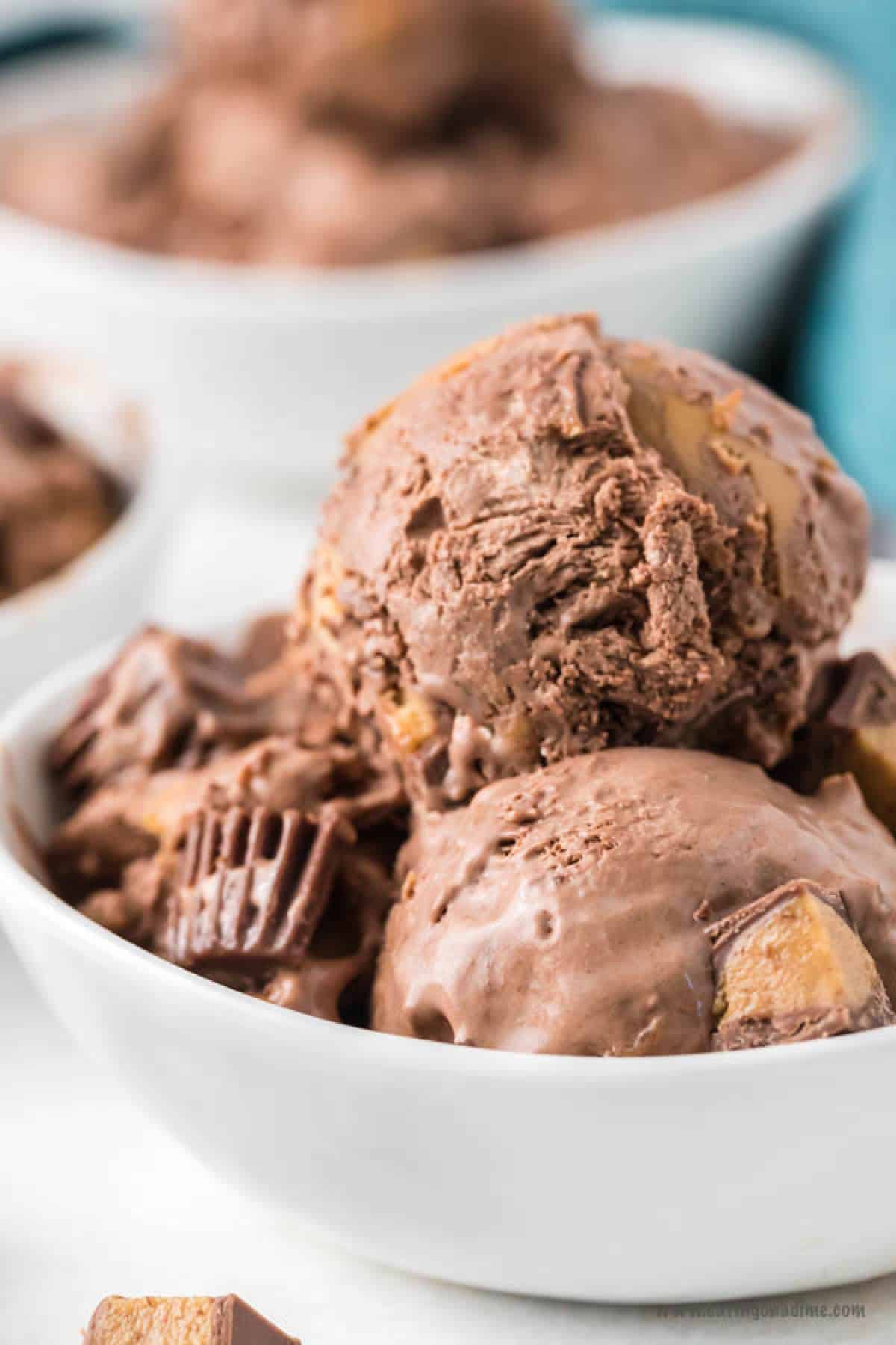 Chocolate peanut butter cup ice cream scoops in a bowl
