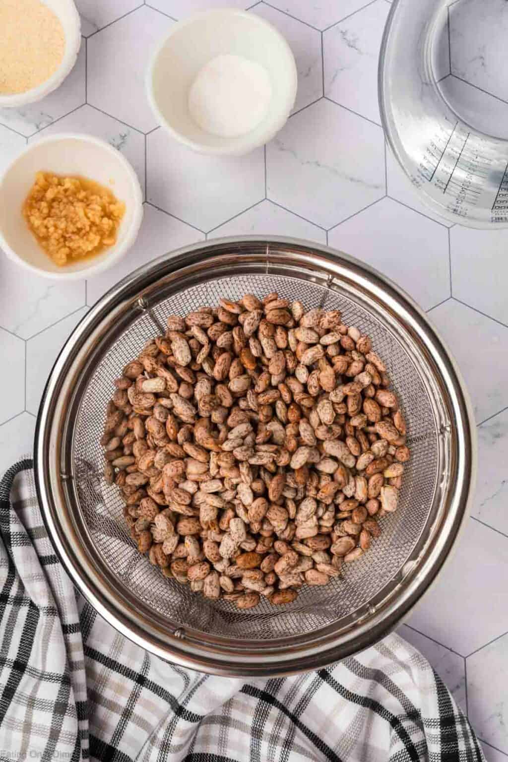 How to Cook Dry Beans in a Crock Pot Eating on a Dime